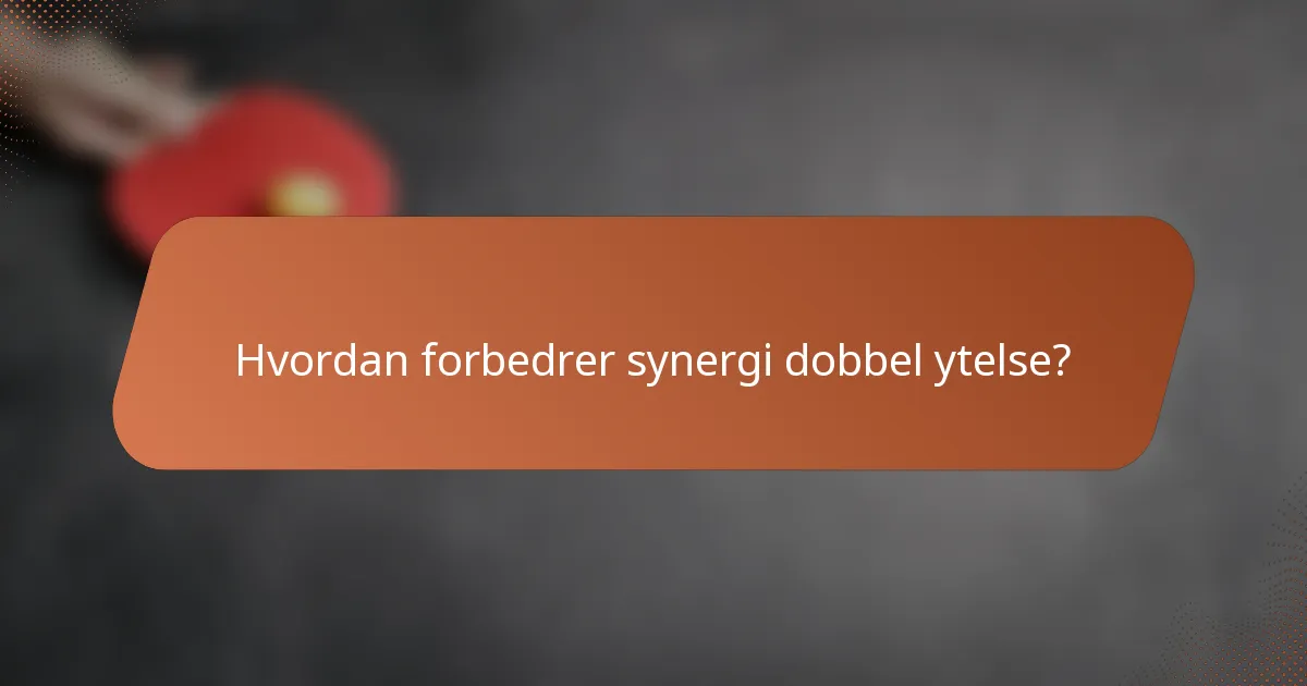 Hvordan forbedrer synergi dobbel ytelse?
